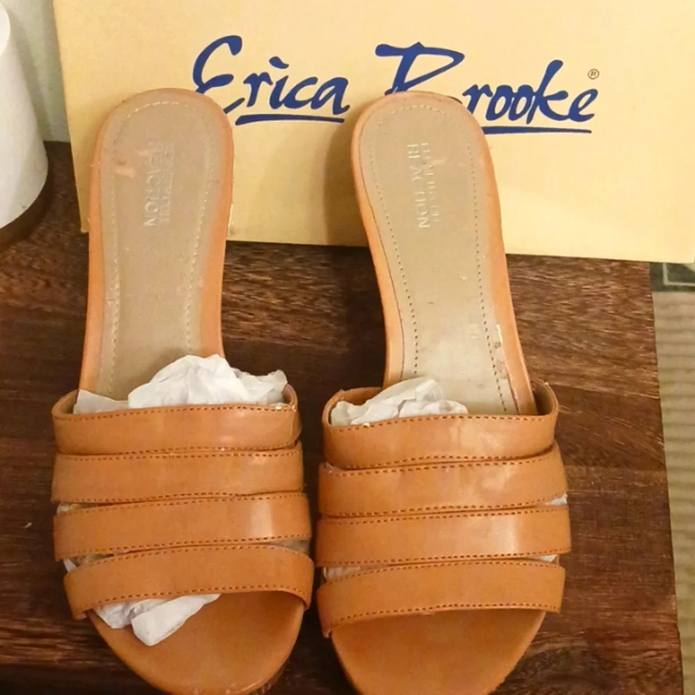 Sandals - Picture 1 of 1